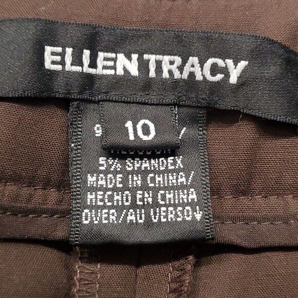 Ellen Tracy Brown capris Size 10. Good used condition and quality. - Picture 5 of 6
